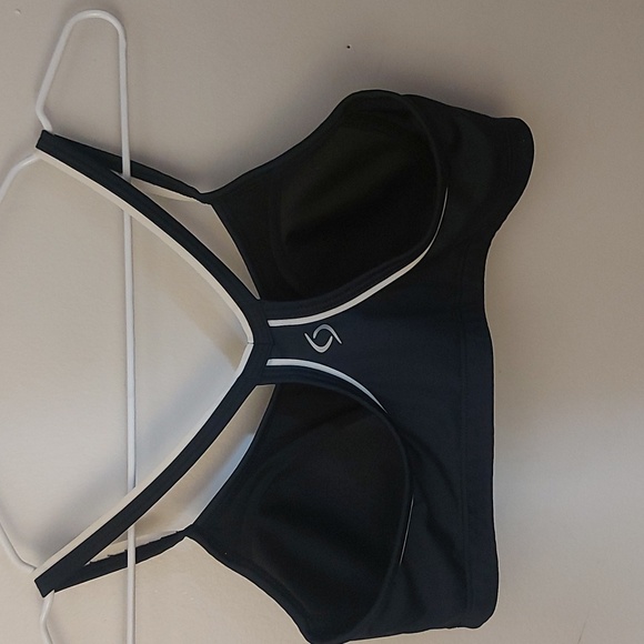 Moving Comfort( Brooks) Runners Sports Bra - Picture 3 of 6